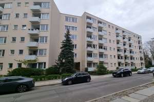 Ruhiglage Charlottenburg nähe TU und Spree! Sonnige 2 Zimmer Balkonwohnung