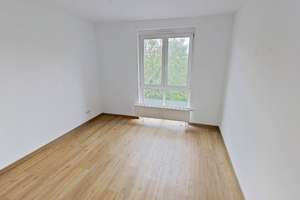 +Balkon, Stellplatz & Top-Anbindung: Gemütliche 2-Zimmer-Erdgeschosswohnung in Hannover+ – Johanneskamp 6, 30539 Bemerode, Hannover – Vorschaubild 3