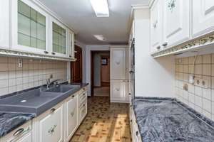 Bestlage direkt in Schorndorf! Ein großes Einfamilienhaus mit Einliegerwohnung – Die vollständige Adresse der Immobilie erhältst du vom Anbieter., 73614 Schorndorf – Vorschaubild 38