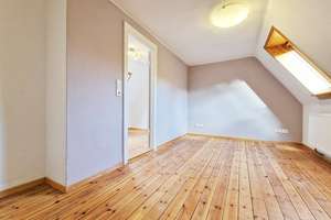 gepflegtes und modernisiertes Wohnhaus mit Garagen und einem schönem Grundstück – Die vollständige Adresse der Immobilie erhältst du vom Anbieter., 24647 Wasbek – Vorschaubild 17