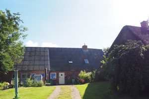 Historisches Bauernhaus, inkl. Ferienwohnung, auf einer Warft an der Nordsee! ohne Markler! – Dorfstrasse 19, 25842 Nordfriesland (Kreis) – Vorschaubild 3