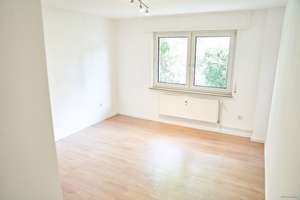 Gerne auch an eine Studenten-WG !
Moderne Hochparterre-Wohnung im Woogsviertel – Die vollständige Adresse der Immobilie erhältst du vom Anbieter., 64283 Mitte, Darmstadt – Vorschaubild 4
