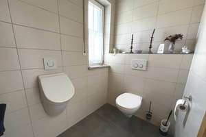 REDUZIERT: Junges Wohnhaus sucht neue Familie  – Die vollständige Adresse der Immobilie erhältst du vom Anbieter., 94439 Roßbach – Vorschaubild 18