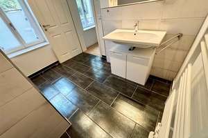 TOP! Bezugsfreie 3 Zi.-Whg. mit 2 Bädern, Parkett und großem Balkon – Antonienstr. 34, 4229 Plagwitz, Leipzig – Vorschaubild 9