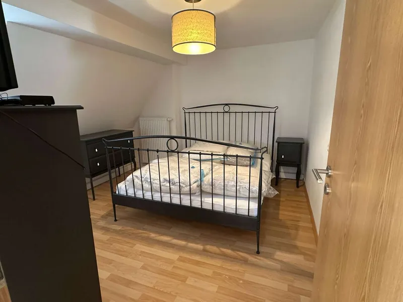 Schlafzimmer mit Bad