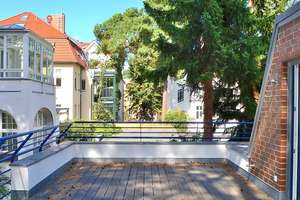 ++ GRÜNES KLEINOD + IM HERZEN VON SCHLACHTENSEE + GARTEN + DACHTERRASSE + TIEFGARAGE +  SANIERT ++ – Breisgauer Straße 45A, 14129 Zehlendorf, Berlin – Vorschaubild 42