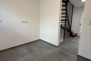Top Lage - Erstbezug nach Generalsanierung - Reiheneckhaus in Fürth Stadteil Poppenreuth Espanstraße – Die vollständige Adresse der Immobilie erhältst du vom Anbieter., 90765 Poppenreuth, Espan, Fürth – Vorschaubild 25