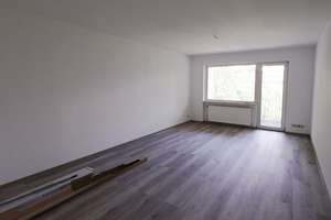 Frisch renovierte 1-Zimmerwohnung mit Balkon