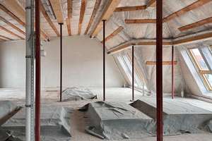 Traumlage in der Nähe vom Kurfürstendamm – Penthouse zum individuellen Ausbau – Konstanzer Str. 11, 10707 Wilmersdorf, Berlin – Vorschaubild 3