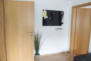 Ideal für Singles: Helle 2-Zimmer-EG-Wohnung mit eigenem Eingang – ca. 37 m² – Die vollständige Adresse der Immobilie erhältst du vom Anbieter., 54295 Heiligkreuz, Trier – Vorschaubild 3
