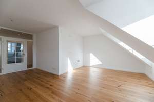 2,5 Zimmer Wohnung 69 qm & 30 qm Nutzfläche, Stellplatz – De-Cuvry-Straße 23, 95488 Eckersdorf – Vorschaubild 8