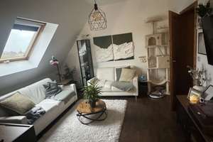 Gemütliche und geräumige 2 Zimmer-Wohnung mit Einbauküche und Gartennutzung – Wichheimer Straße 40, 51067 Buchheim, Köln – Vorschaubild 5