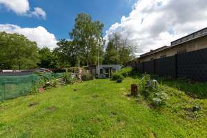 Familienfreundliche Doppelhaushälfte mit großem Garten, Wintergarten und zwei Garagen – 44329 Derne, Dortmund – Vorschaubild 16