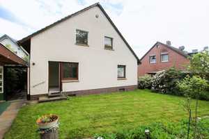 In Waldrandlage und doch mitten in Wolfsburg! Einfamilienhaus mit idyllischem Garten. – Wolfsburg – Vorschaubild 3