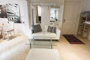 Exklusive Wohnung mit  Blick auf Garten aus allen Fenstern und separatem Eingang. 3 Min. zur Alster. – 20149 Harvestehude, Hamburg – Vorschaubild 7
