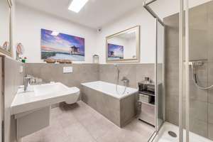 Falkenstein Living – großzügige Townhouse-Maisonette mit Dachterrasse – Die vollständige Adresse der Immobilie erhältst du vom Anbieter., 22559 Rissen, Hamburg – Vorschaubild 13
