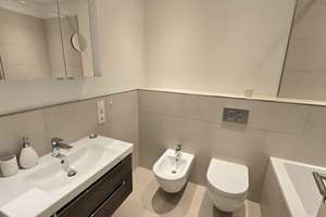 Sehr repräsentative möblierte 4 Zimmer Wohnung in Ku'Damm Nähe – Wittelsbacherstr. 15, 10707 Wilmersdorf, Berlin – Vorschaubild 15