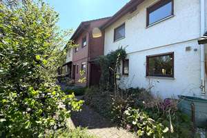 Schönes Reihenhaus inkl. Garten und Garage * in Maulbronn * zur Miete – Salzachweg 30, 75433 Maulbronn – Vorschaubild 1