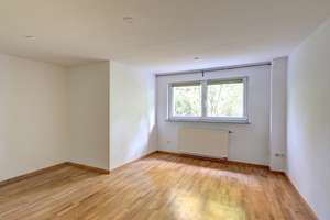 Charaktervolles Einfamilienhaus im Bauhausstil mit außergewöhnlichem Gartenanwesen in Waldtrudering – Die vollständige Adresse der Immobilie erhältst du vom Anbieter., 81827 Waldtrudering, München – Vorschaubild 16