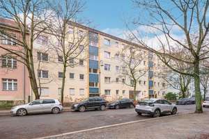 Charmante 2-Zimmer-Wohnung mit Loggia in begehrter Lage von Berlin-Schmargendorf