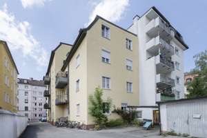 Altbau-Mehrfamilienhaus mit Entwicklungspotenzial in bester Lage der Maxvorstadt – Die vollständige Adresse der Immobilie erhältst du vom Anbieter., 80798 Josephsplatz, München – Vorschaubild 2