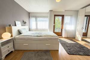 Gepflegtes Reihenmittelhaus mit 4 Zimmern, 2 Balkonen & sonniger Terrasse – Die vollständige Adresse der Immobilie erhältst du vom Anbieter., 28277 Kattenturm, Bremen – Vorschaubild 10