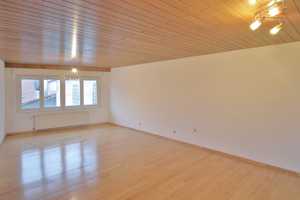 Ideal für Pferdeliebhaber - Haus mit zwei Wohnungen, Pferdeboxen und einem großen Grundstück – Karlsruhe (Kreis) – Vorschaubild 8