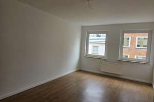 Sanierte 2 Zimmer Wohnung in City Nähe, JC 3 Personen – Bergstraße 110, 58095 Mittelstadt, Hagen – Vorschaubild 2
