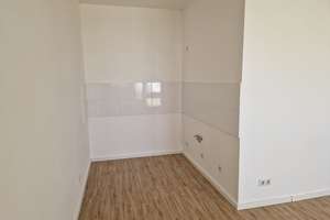 Barrierefrei mit breiten Türen und bodentiefer Dusche! – Helmstedter Straße 32, 39112 Sudenburg, Magdeburg – Vorschaubild 4