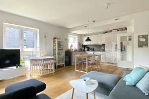 Moderne 2,5-Zimmer-Wohnung mit Balkon – Die vollständige Adresse der Immobilie erhältst du vom Anbieter., 22527 Eidelstedt, Hamburg – Vorschaubild 2