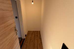 Vermietete Dachgeschosswohnung zur Kapitalanlage, Mietrendite 5,7 % – Die vollständige Adresse der Immobilie erhältst du vom Anbieter., 91575 Windsbach – Vorschaubild 10