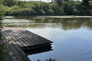 Nur noch eine Wohnung - Energieeffizienzhaus A+ - See und Park vor der Tür!