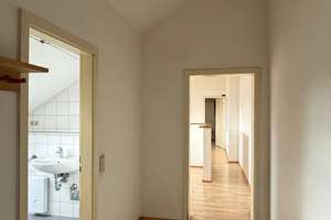 ** Helle Dachgeschosswohnung im Herzen Kalks ** – Johann-Mayer-Str. 7, 51105 Kalk (Ortsteil), Köln – Vorschaubild 2