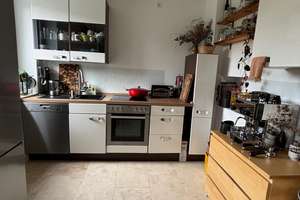 ZWISCHENMIETE (ANFANG NOVEMBER BIS ENDE JANUAR) Helle Möblierte 81 m² Wohnung in Köln Nippes  – Mauenheimer Straße 81, 50733 Nippes (Ortsteil), Köln – Vorschaubild 2