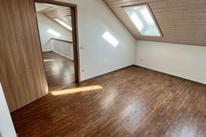 ~Kapitalanlage oder Eigennutzung: Maisonette-Wohnung in Ingolstadt-Friedrichshofen~ – Die vollständige Adresse der Immobilie erhältst du vom Anbieter., 85049 Friedrichshofen-Hollerstauden, Ingolstadt – Vorschaubild 4