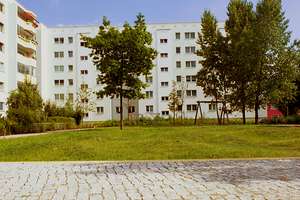 Property thumbnail 2