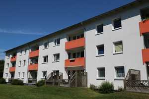 4 Zimmer Wohnung mit sonniger Terrasse – Freyastrasse 11, 24939 Flensburg – Vorschaubild 1