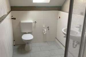 Gemütliche-2-Zi-Whg, Dachgeschoss – Mettmaner Str. 54, 40233 Flingern Süd, Düsseldorf – Vorschaubild 3