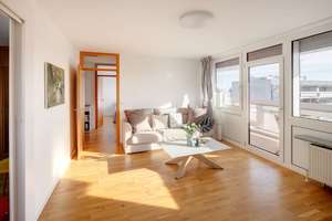 Schwabing-West: Sonnige 3-Zimmer Wohnung mit herrlichem Bergblick – Die vollständige Adresse der Immobilie erhältst du vom Anbieter., 80797 Am Luitpoldpark, München – Vorschaubild 3