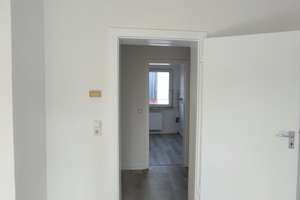 Renovierte 3 Zimmerwohnung im 1.OG in Gelsenkirchen-Schalke zu vermieten! – Tannenberg Straße 40, 45881 Schalke, Gelsenkirchen – Vorschaubild 11