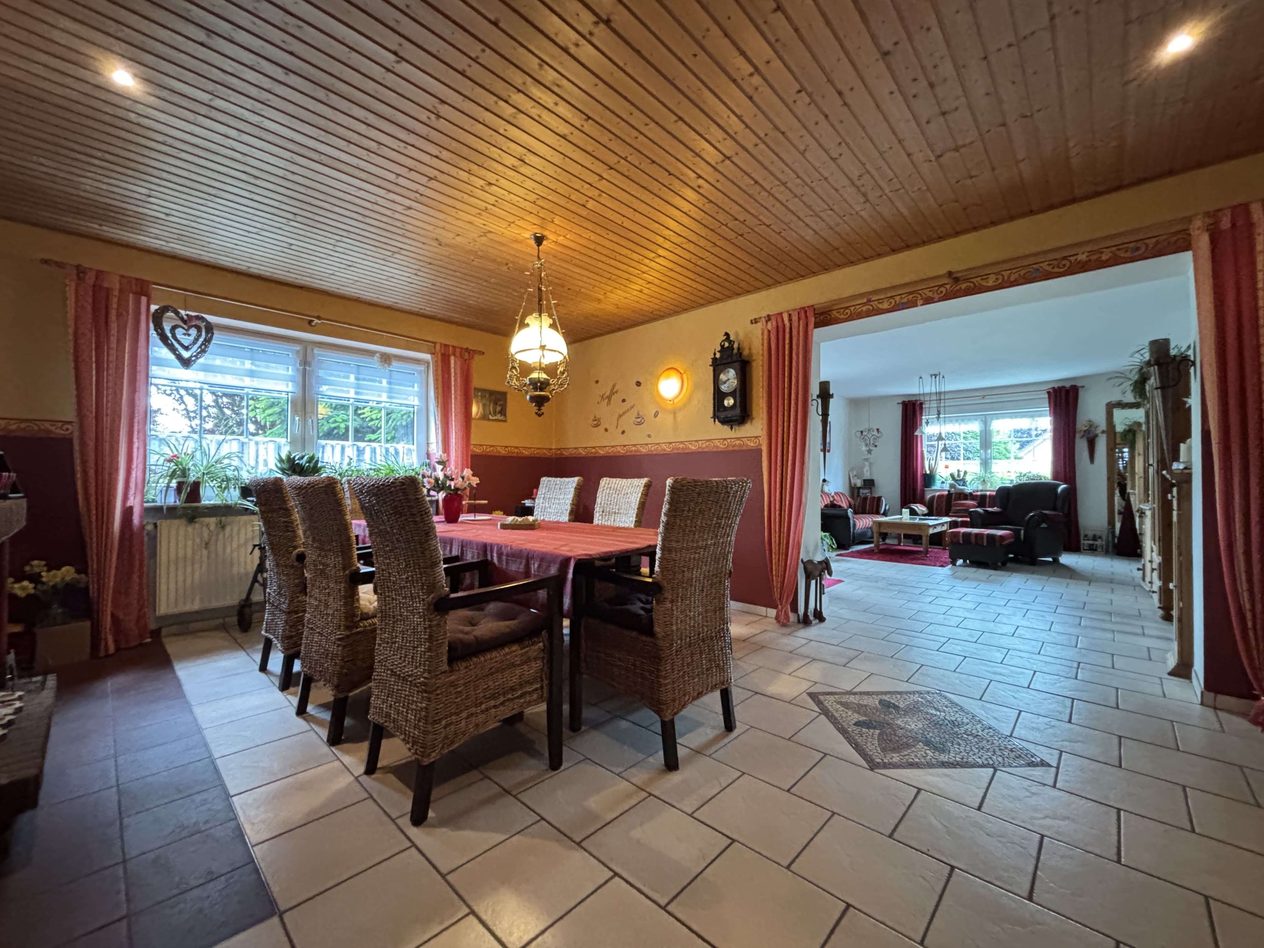 Immobilie in Holtgast - Große Immobilie für vielseitige Wohnträume an der Nordsee - Bild 2