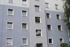 Schöne 3-Zimmer-Wohnung mit Balkon/Blick ins Grüne,Einrichtung bei Bedarf ohne Abstand zu übernehmen – Isernhagener Straße 61, 30163 Hannover – Vorschaubild 1