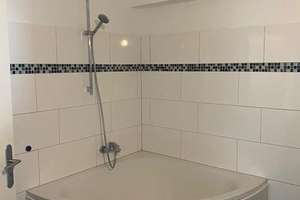 Exklusive 2 Zimmer Wohnung mit Einbauküche, Terrasse und Eckbadewanne – Beekstraße 17, 47051 Altstadt, Duisburg – Vorschaubild 8