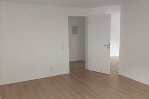 Renovierung 2026 | 3,5 Zimmer mit Komfort: Aufzug, Tiefgarage & Elbflair | Provisionsfrei – Tauernstraße 48, 1279 Laubegast, Dresden – Vorschaubild 13