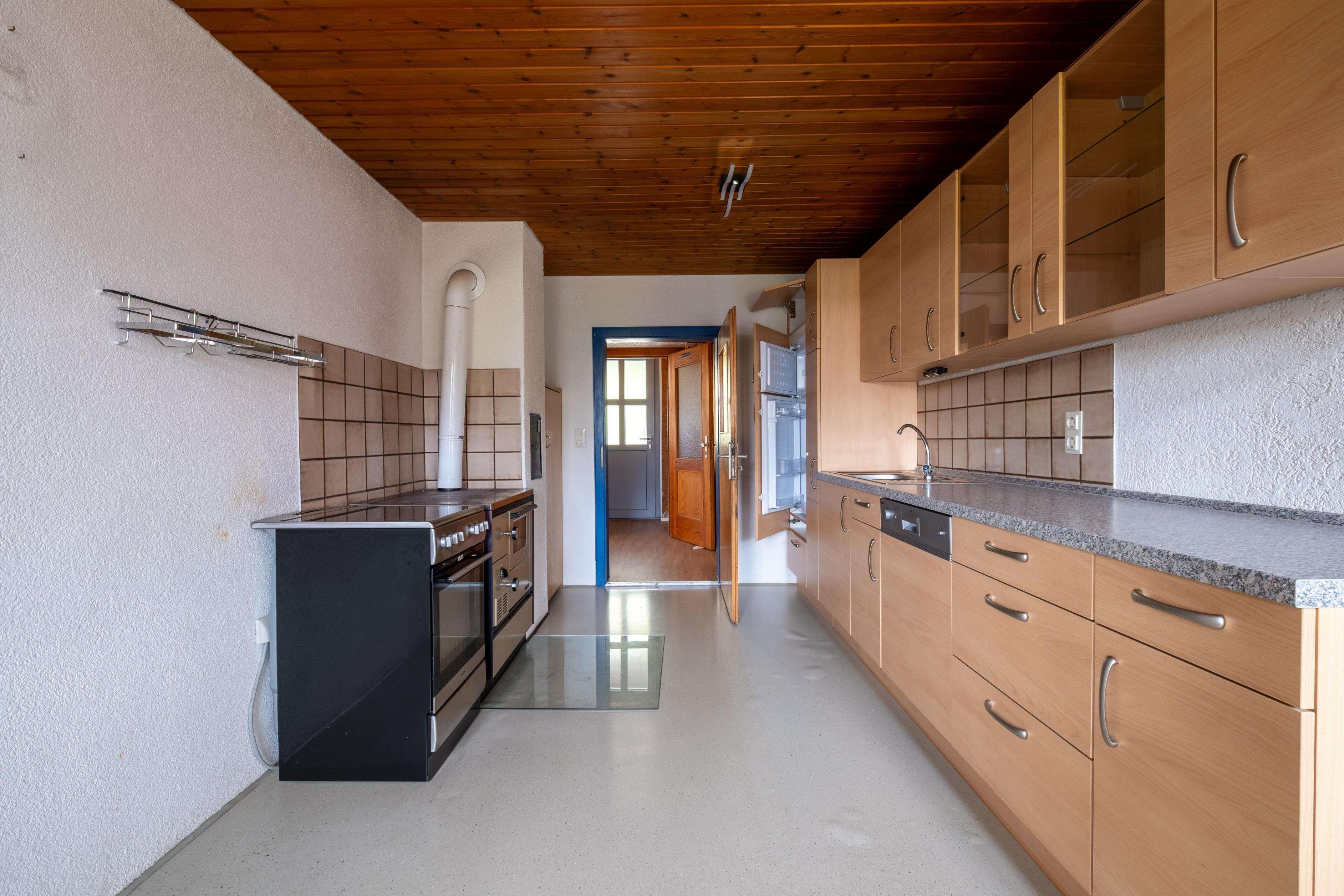 Immobilie in Fronreute - Attraktives Landhaus mit vielen Möglichkeiten – Perfekt für Eigennutzer und Kapitalanleger  - Bild 3