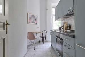 Stilvolle Altbauwohnung im Gartenhaus · Charlottenburg · Pied à Terre – Mindener Straße 25, 10589 Charlottenburg, Berlin – Vorschaubild 4