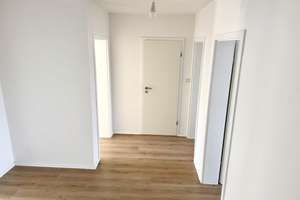 4-Zimmer-Whg., Erstbezug nach Sanierung, gepfl. 6‑Familienhaus, begehrte Lage – Hagedornstraße 2, 45357 Bedingrade, Essen – Vorschaubild 7