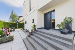 Einzigartig leben im Architektenhaus mit Rooftop-Spa und modernster Technik ! – Die vollständige Adresse der Immobilie erhältst du vom Anbieter., 65205 Nordenstadt, Wiesbaden – Vorschaubild 20