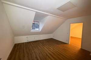 Erstbezug nach Sanierung! 4-Zimmer-DG-Wohnung ca. 100 m² – Schülkestraße 4, 42277 Oberbarmen, Wuppertal – Vorschaubild 14