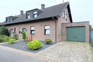 Große Doppelhaushälfte mit Garage in ruhiger Lage – Die vollständige Adresse der Immobilie erhältst du vom Anbieter., 47574 Goch – Vorschaubild 3